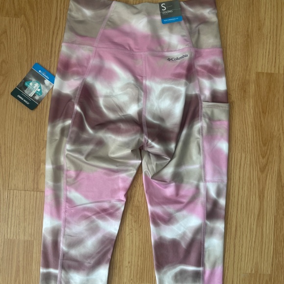 Columbia Boundless Trek Performance Full Length Pink Marbled Leggings Size Small - Picture 10 of 10